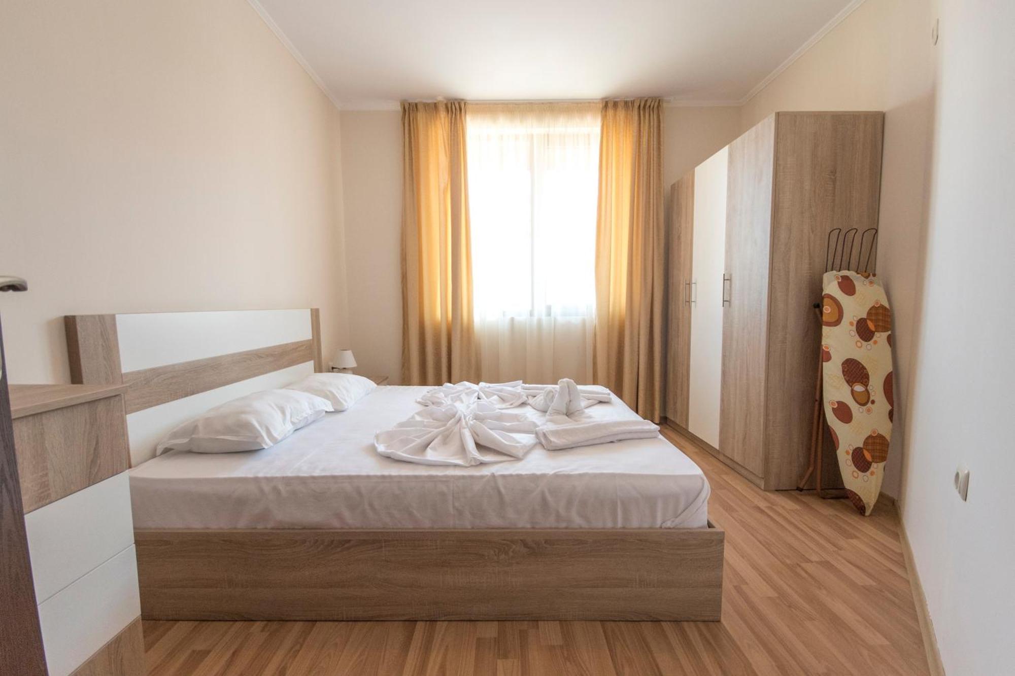 נסבר Apollon Apartments מראה חיצוני תמונה