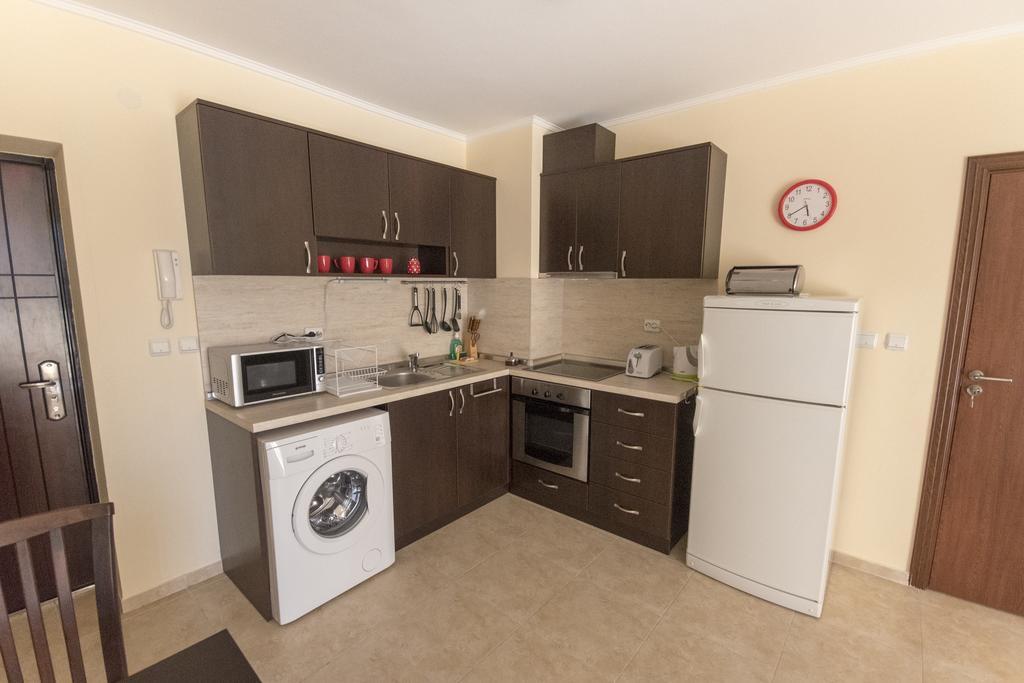 נסבר Apollon Apartments מראה חיצוני תמונה